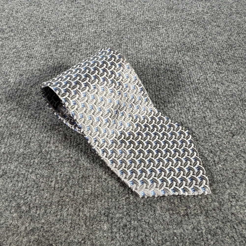 Geoffrey Beene Mens Silk Tie Silver Grey Geometric Woven Made in Italy #4483